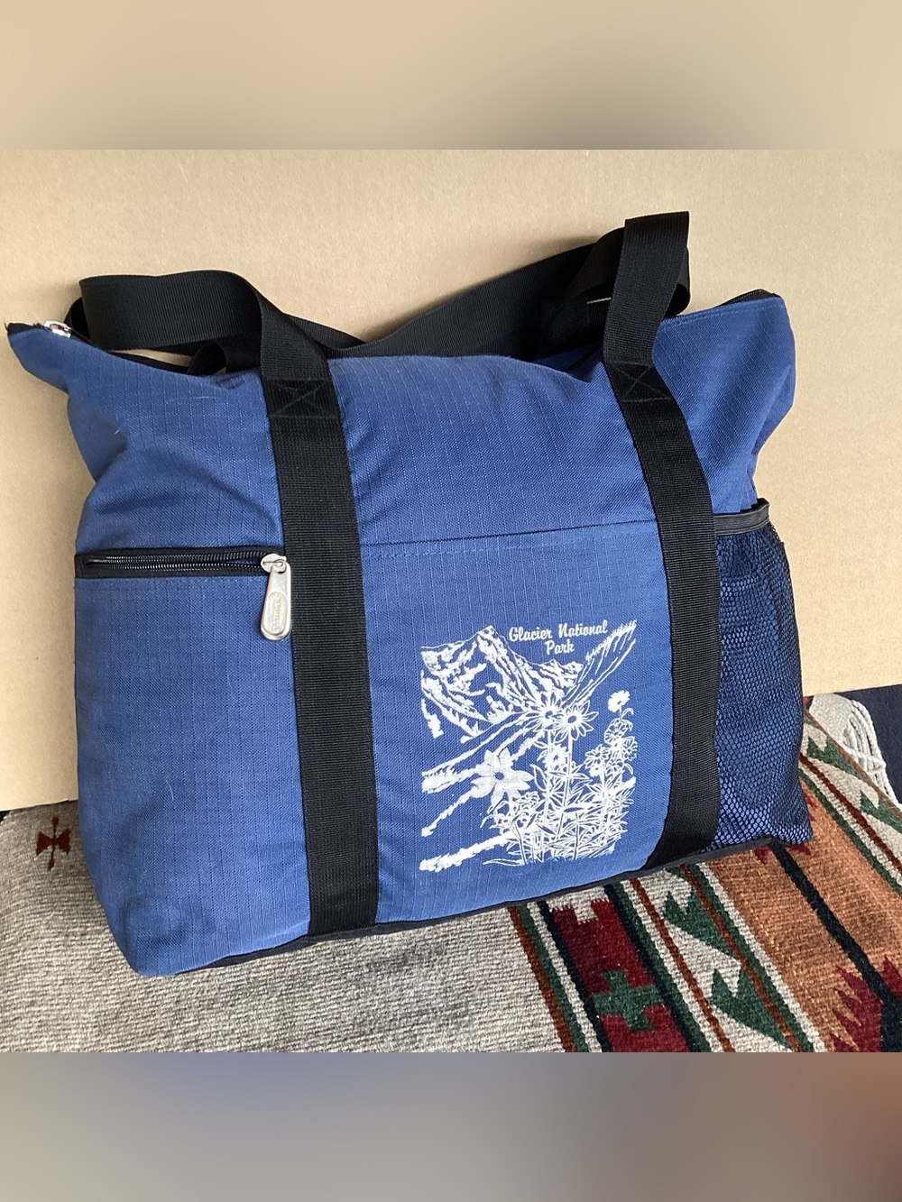 Zoom gear glacier national park tote bag zippered
